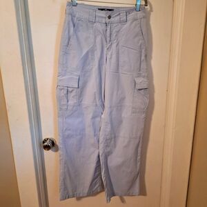 Hollister Light blue cargo pants. Size 26